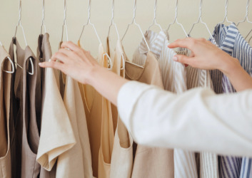 Как оригинально назвать магазин одежды