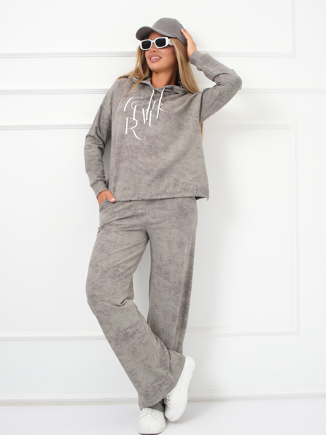 Костюм женский Либерти серый