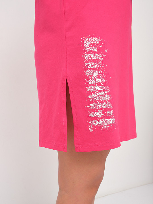 Платье женское Мирэль со стразами фуксия