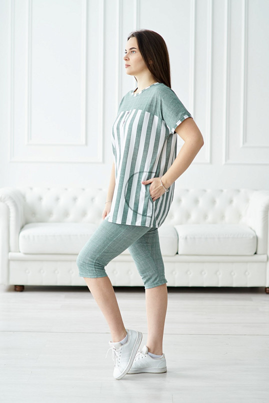 Костюм Вдохновение фисташка/полоса