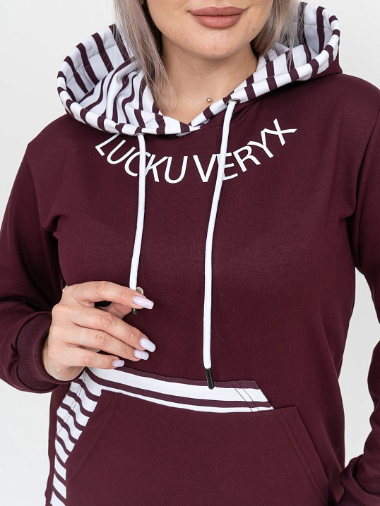 Костюм Шик полоса марсала