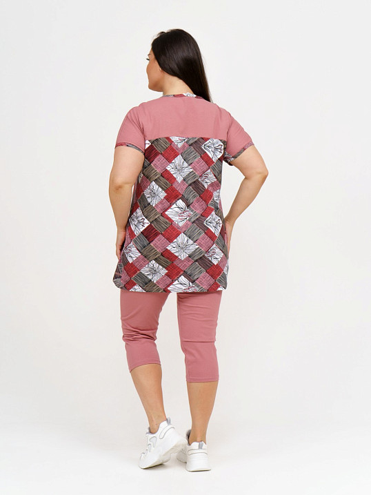 Костюм Вдохновение брусника/ромбы