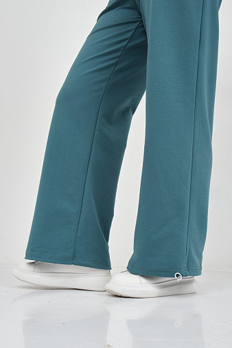 Костюм женский Верона однотонный изумруд