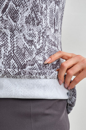 Лонгслив Флирт серый/питон