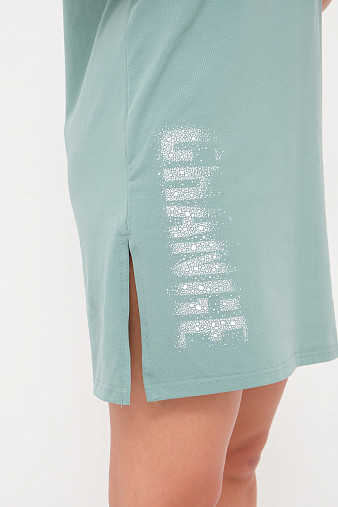 Платье женское Мирэль со стразами изумруд