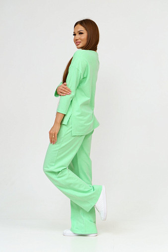 Костюм женский Мегаполис зеленый